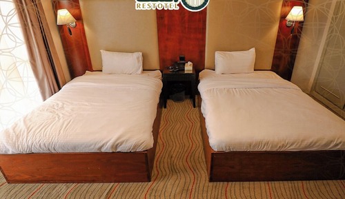 Basic Twin Room, Balcony, Valley View