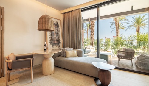 Sea and Garden Room
