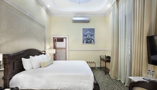 Mar - King premium historic room