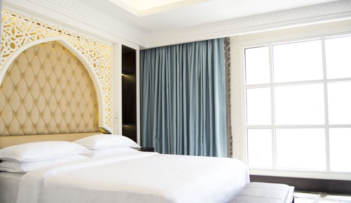 Deluxe Room, 1 King Bed