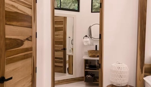 Deluxe Double Room, 1 King Bed, Mountain View