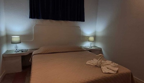 Deluxe Room, Balcony, Garden View