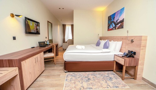 Junior Suite, 1 King Bed