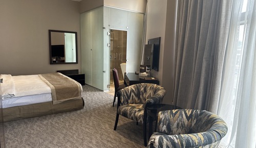 Elite Room