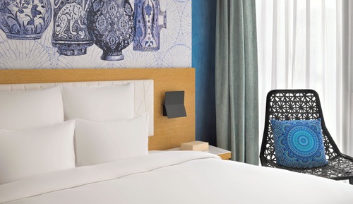 Superior Room, 1 King Bed (Accessible)
