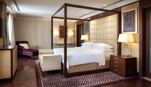 Royal Suite Club, 1 King Bed