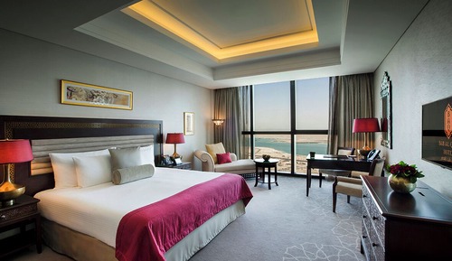 Premier Room, 1 King Bed