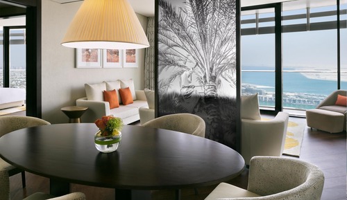 Suite, Balcony (Pearl Suite)