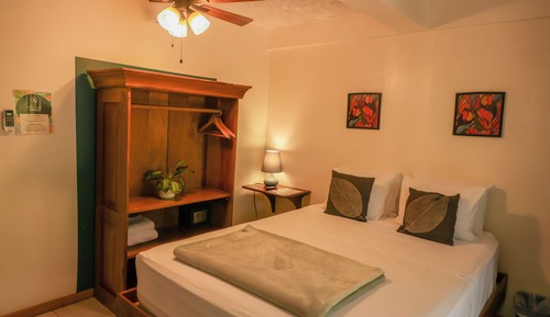 Standard Double Room, Patio, Garden View