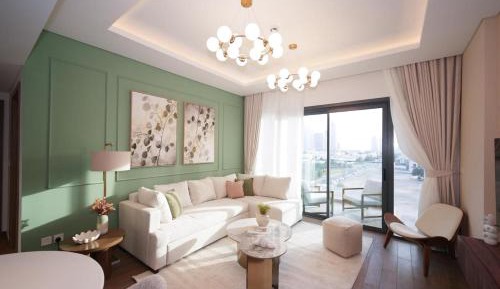 One-Bedroom Apartment with Balcony