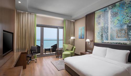 Superior Room with Pool and Ocean View