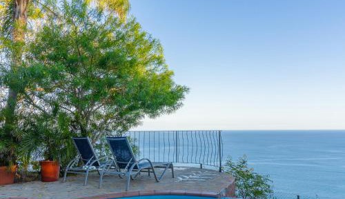 Villa with Sea View