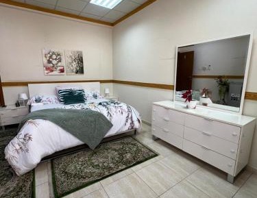 Deluxe Double Room (2 Adults + 1 Child)