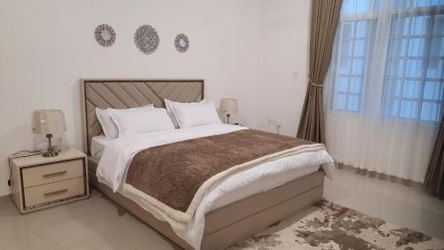 Deluxe Two-Bedroom Apartment with Garden View