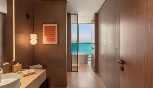Collection Corner Suite
