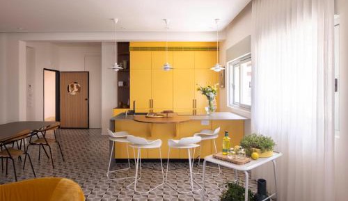 The Diplomat - 2 Bedrooms, Balcony, Sea View
