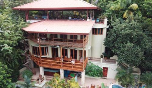 Villa with Sea View