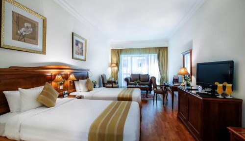 Family Room with 25% off F&B
