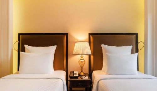 Two-Bedroom Suite with One King and One Twin Bed