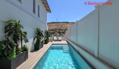 4Bedroom Villa with private pool and Jacuzzi