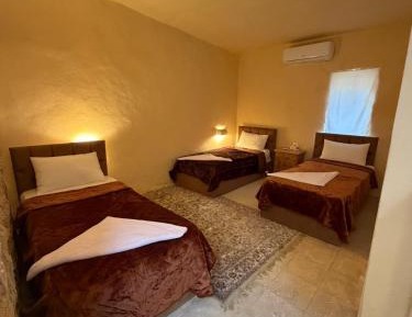 Triple Room with Private Bathroom