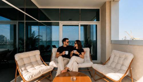 Studio Apartment with Balcony