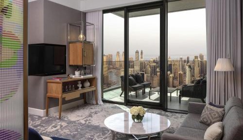 Sky Premium King Room - City View