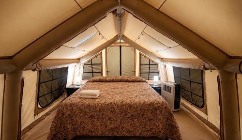 Safari Tent (Adults only - Shared Bathroom)