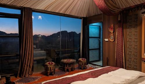 King Room with Mountain View