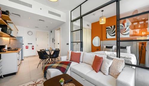 One-Bedroom Apartment with Garden View