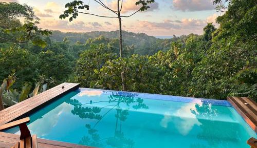 Two-Bedroom Deluxe Apartment with Ocean View