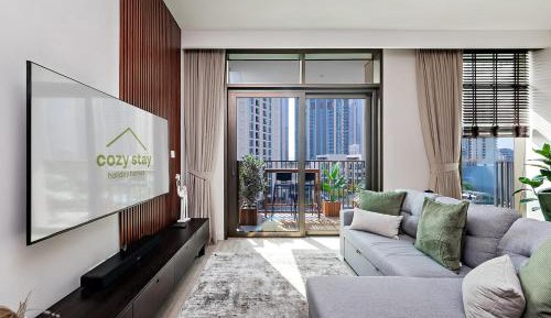 One-Bedroom Apartment with Balcony and Water View