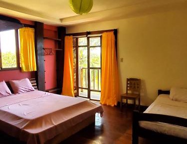 Triple Room with Private Bathroom