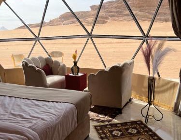 Double Room with Mountain View
