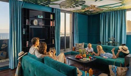 Suite with Sea View