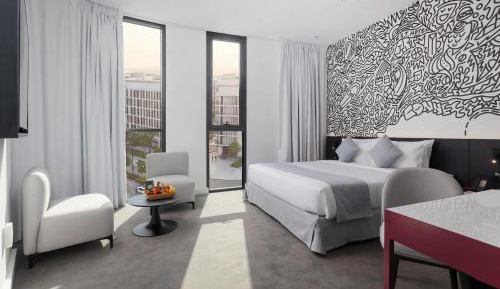 Signature Room