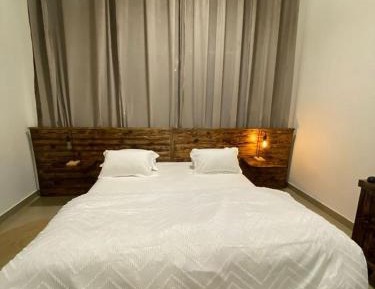 Studio Apartment with King Bed