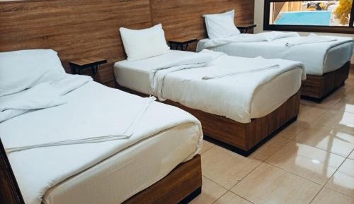 Triple Room with City View