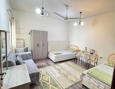 Single Room with Shared Bathroom