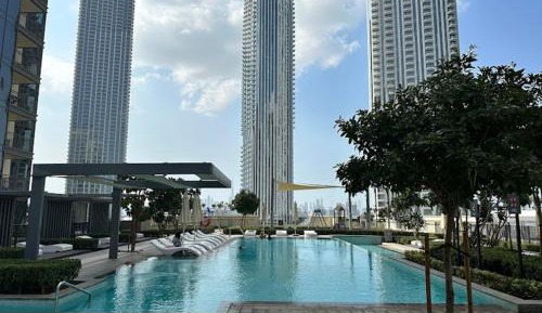 Three-Bedroom Premium Apartment with Balcony