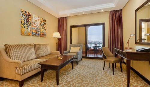 One-Bedroom Suite with Two Queen Beds