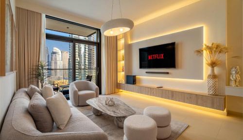 Four-Bedroom Luxury Apartment
