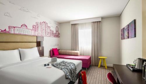 Classic Queen Room