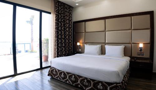 Suite with Sea View