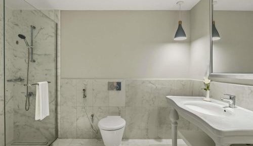 Interconnecting Family Suite with Garden View