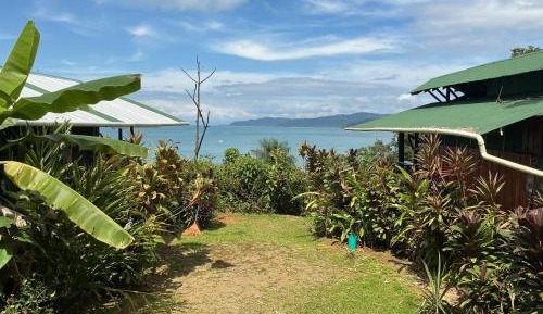 Bungalow with Sea View