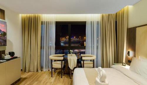 Deluxe Double Room with Sea View