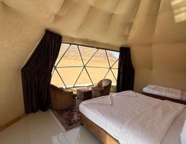 King Room with Balcony