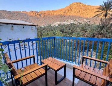 Family Room with Mountain View