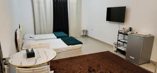 Twin Room with Private Bathroom